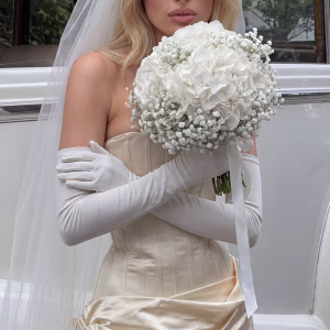 WEDDING BOUQUET W19