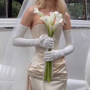WEDDING BOUQUET W07