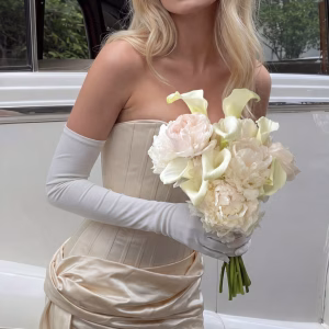 WEDDING BOUQUET W05