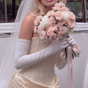 WEDDING BOUQUET W59